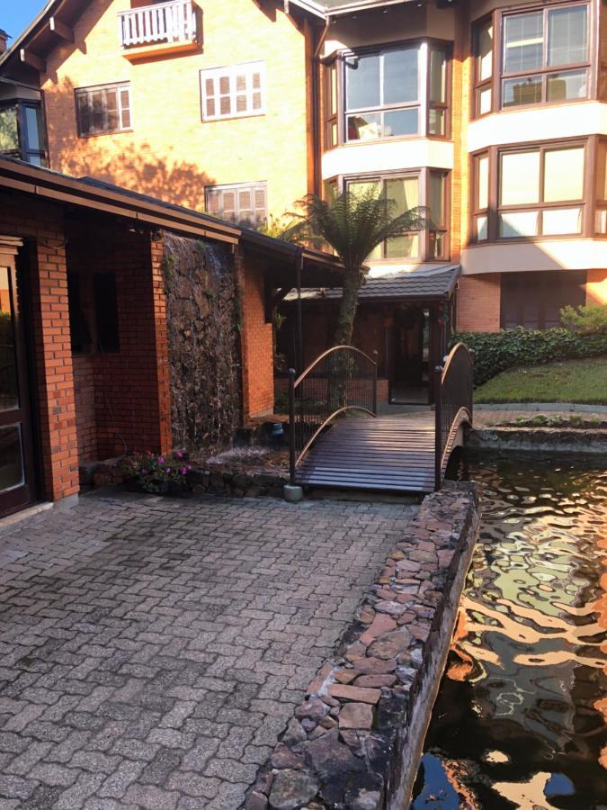 Duplex 3 Quartos Com Piscina Aquecida *